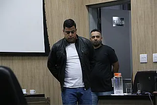 Júri por mortes em ‘racha’ de trânsito é adiado após jurada grávida passar mal