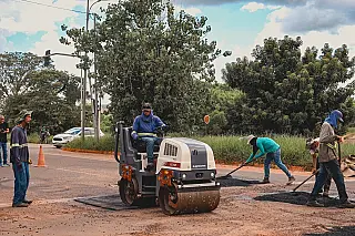 Jardim Parati passa por manutenção de  tapa-buracos neste sábado