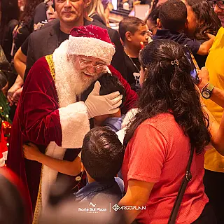 Papai Noel chega a shopping da Capital com atrações gratuitas em novembro
