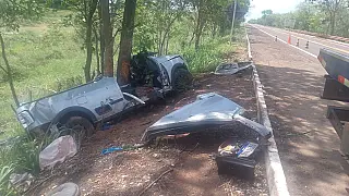 Saveiro racha ao meio em acidente, e família pede orações por moradores de Nova Alvorada