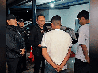 Famoso no Piauí, delegado participa de operação em MS que prende dupla com cigarros