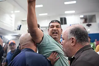 Pastor que causou tumulto na Câmara tem registros por ameaça e lesão corporal