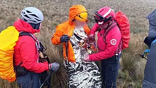 Brasileiros são atingidos por raio durante escalada em vulcão no Equador