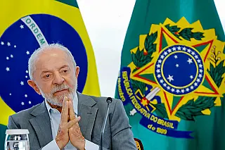 Governo Lula vai dar Pix de até R$ 5 mil e perdoar dívidas de MEIs