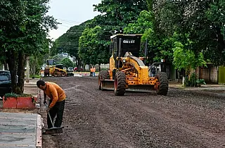 Governo de MS prevê R$ 52 milhões em obras de asfalto e drenagem em cinco cidades