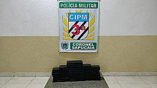 Homem é preso transportando 20 quilos de maconha em ônibus na fronteira