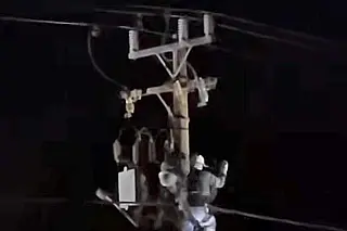Vídeo: homem sofre descarga elétrica durante manutenção na rede em Sidrolândia