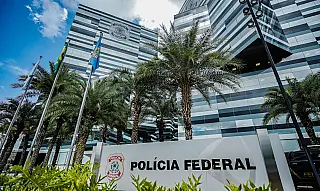 PF aguarda documentos dos EUA e pede prorrogação de investigação sobre filme de Bolsonaro