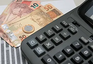 Senado aprova aumento do teto do MEI para R$ 140 mil em 2028