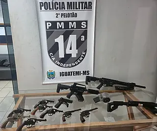 Com direito a fuzil norte-americano, PM apreende arsenal de armas em Iguatemi