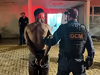 GCM prende homem suspeito de descumprir medida protetiva no Jardim das Cerejeiras