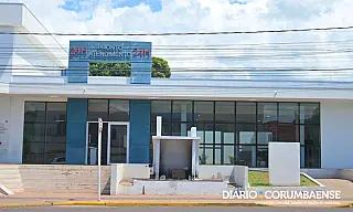 Mulher tenta roubar bebê dos braços de adolescente em hospital de Corumbá