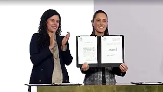 México aprova lei que proíbe candidatos com dupla nacionalidade em cargos executivos