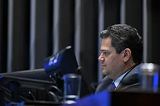 Após derrota de aliados, Alcolumbre pode enfrentar disputa mais difícil no Senado