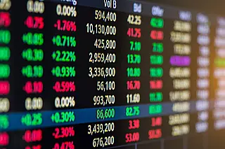 Ibovespa cai pelo segundo dia após rali eleitoral, enquanto dólar sobe