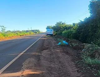 Corpo de homem é encontrado nas margens de rodovia em Ivinhema