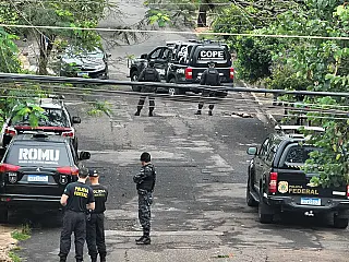 Operação em Corumbá mira criminosos que distribuíam drogas para quatro estados